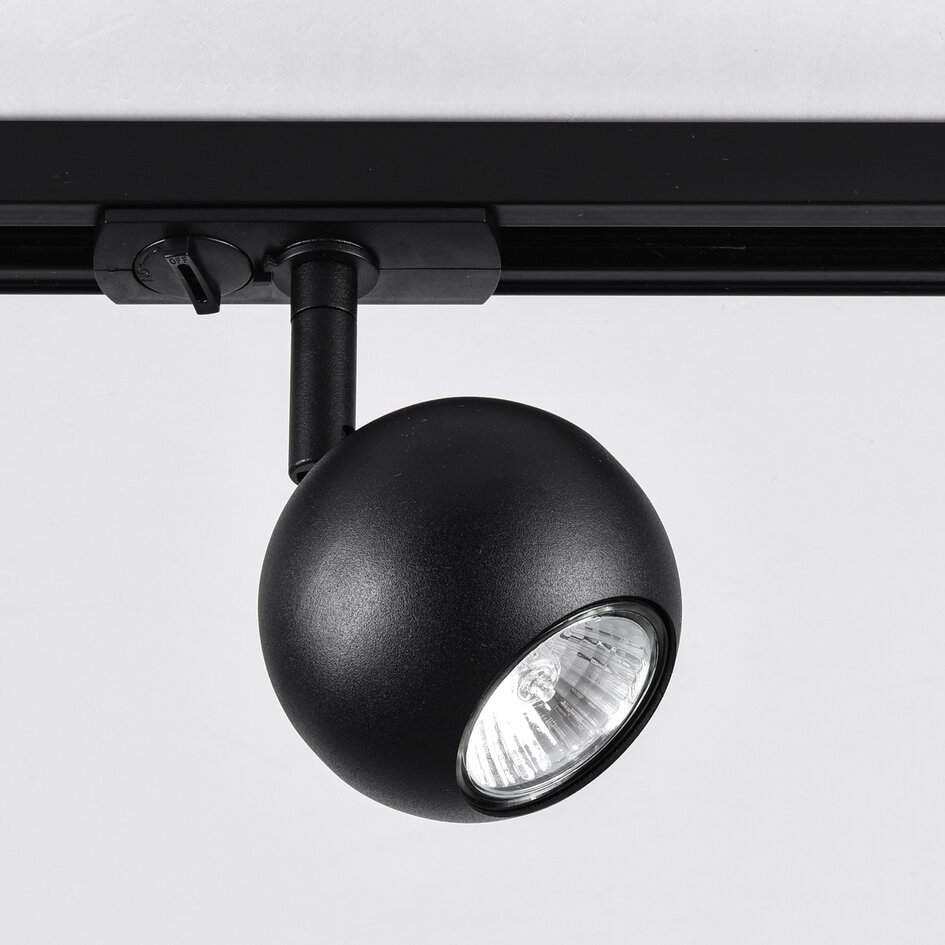Set med 1-fas skensystem på 1,5 meter och Dex-spotlights, svart