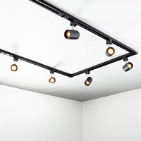 Set med 1-fas skensystem på 3 meter och Collin-spotlights, svart