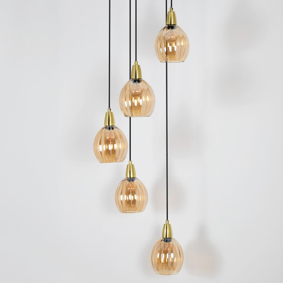 Designad pendellampa Baton med fem lampor - mattsvart, sandguld och amber