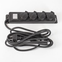 Grenuttag för utomhusbruk IP44 med kabeltjocklek på 3x1,5mm² - 5M