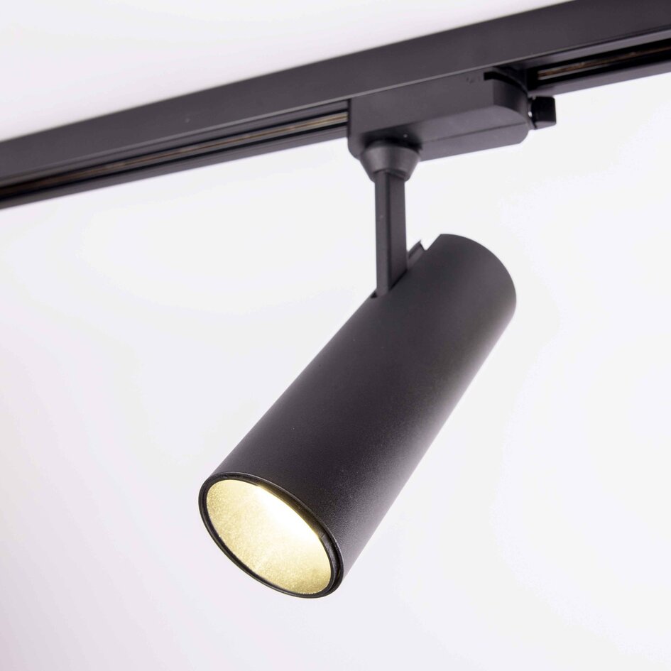 Set med 1-fas skensystem på 1,5 meter och Juliette-spotlights, svart