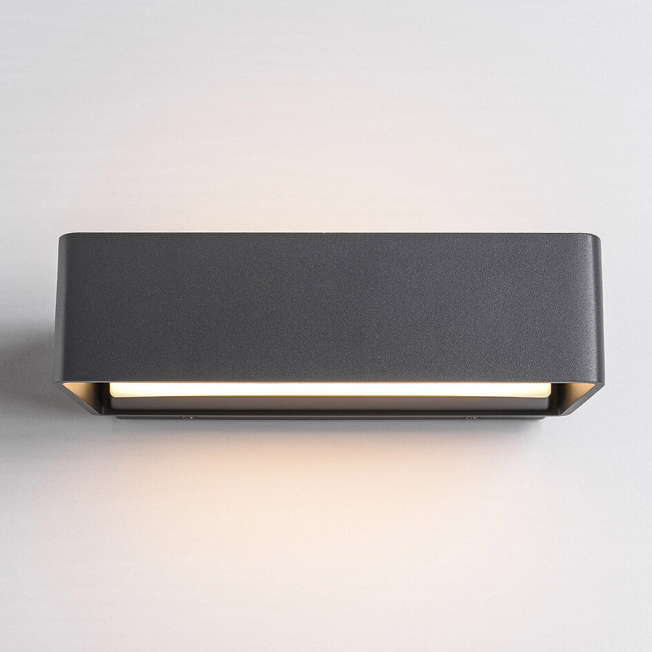 Designad utomhusvägglampa Raf - antracit med integrerad LED