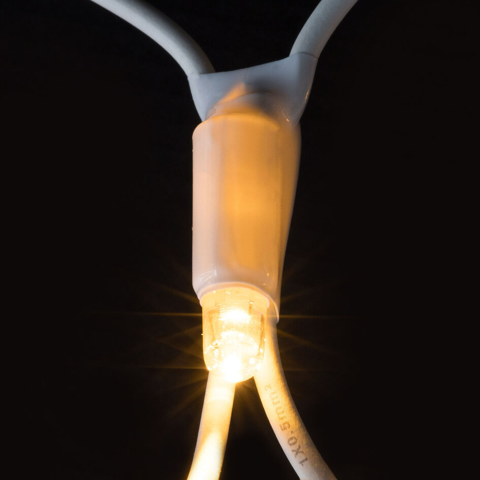 Kopplingsbar nätbelysning vit | från 2 m² | 200 LED | varmvit | gummi