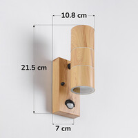 Elegant utomhusvägglampa Martina med sensor och två lampor i träutseende
