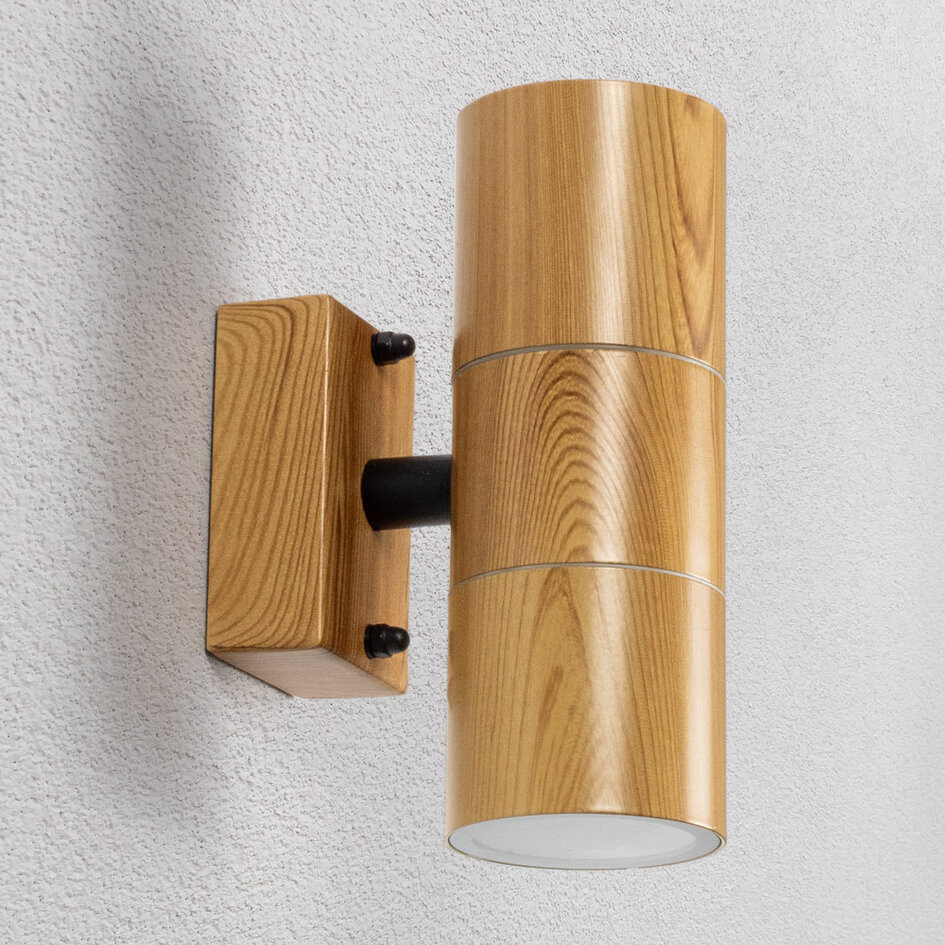 Modern avlång vägglampa Giorgia med två lampor i träutseende