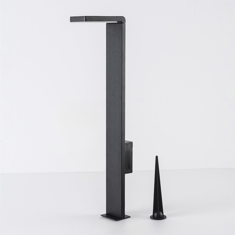 Solcellsdriven stående utomhuslampa - Paddy