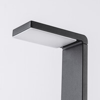 Solcellsdriven stående utomhuslampa - Paddy