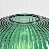 Bordslampa Inaya - guld med räfflat grönt glas