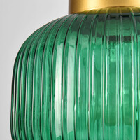 Pendellampa Inya med tre lampor och grönt glas - grönt och guld