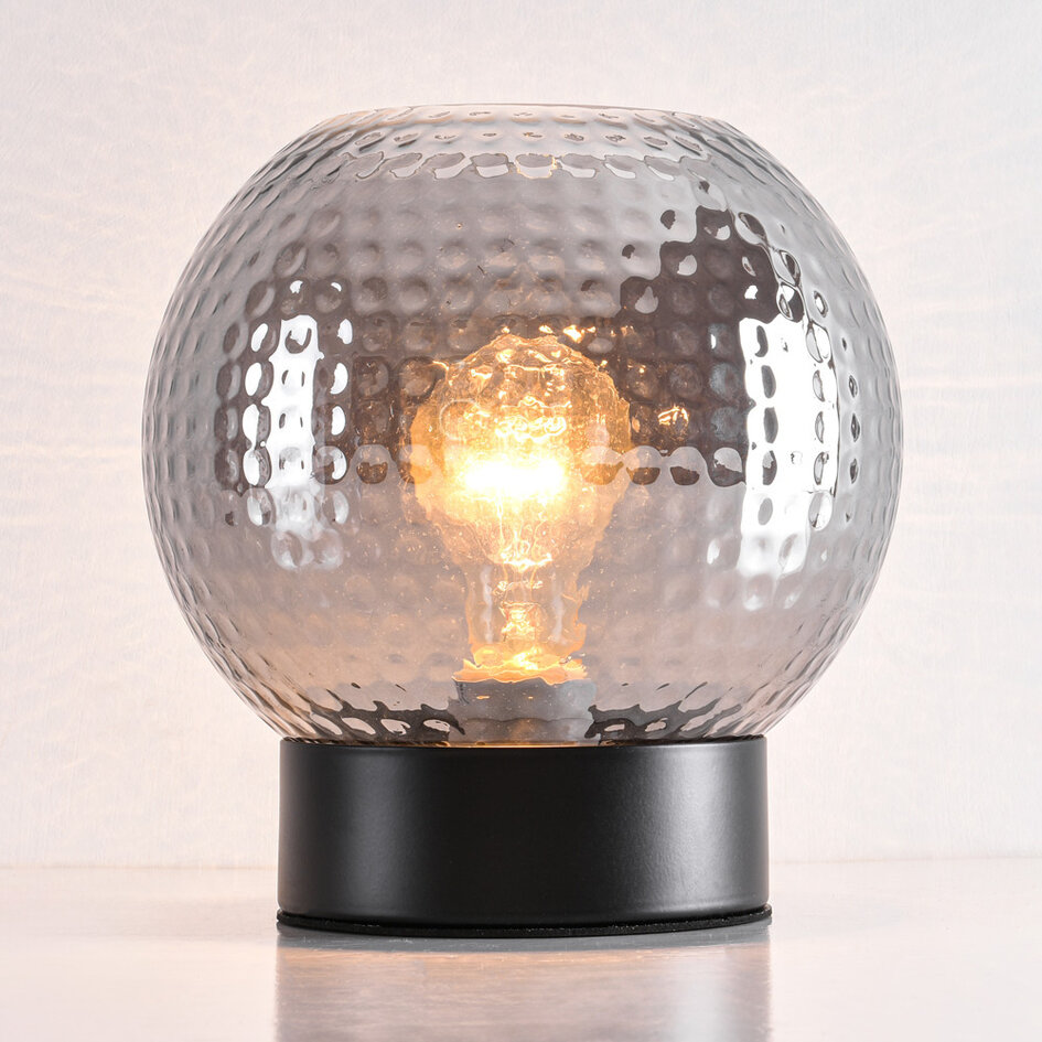 Bordslampa Inte - rökfärgat glas med textur