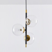 Pendellampa Nisrin med tre lampor i transparent glas - svart och guld