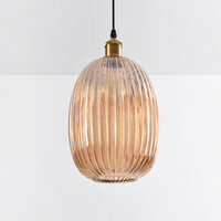 Pendellampa Riley av räfflat amberfärgat glas
