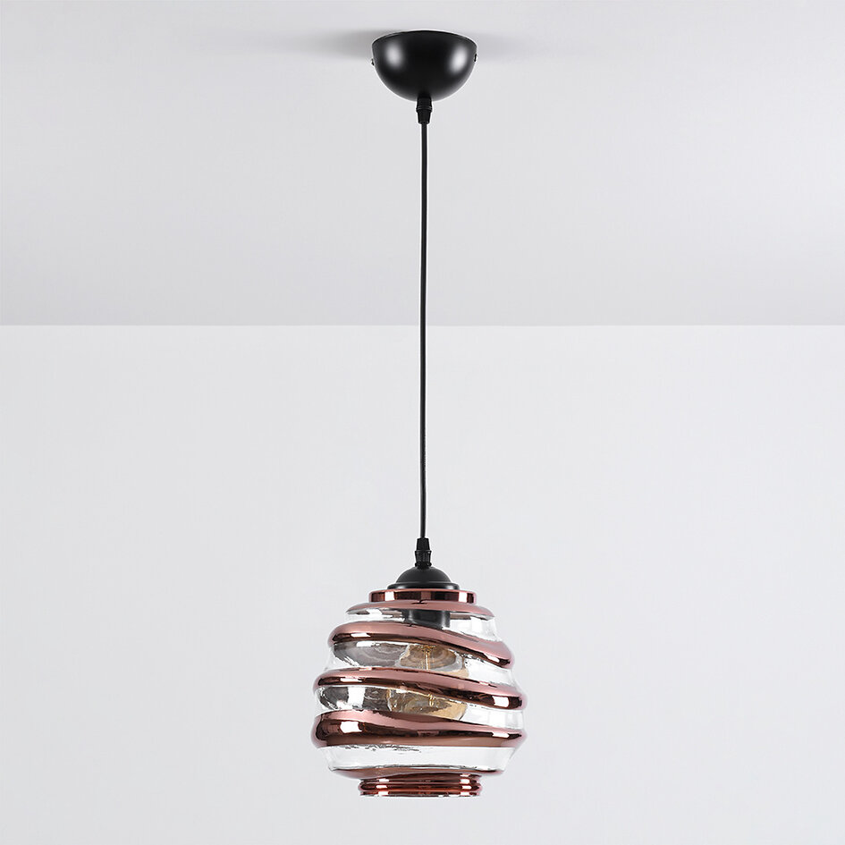 Pendellampa Mace med vågigt glas och bronsdetaljer