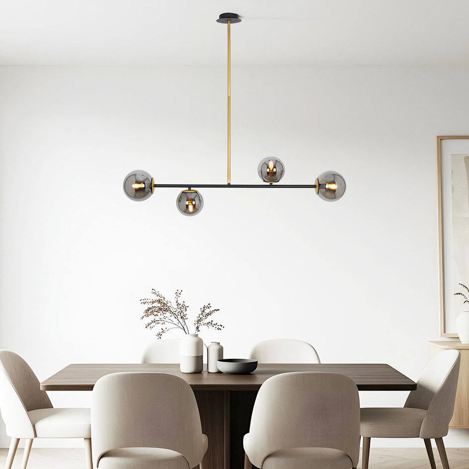 Designad pendellampa Davy med fyra lampor och glaskulor