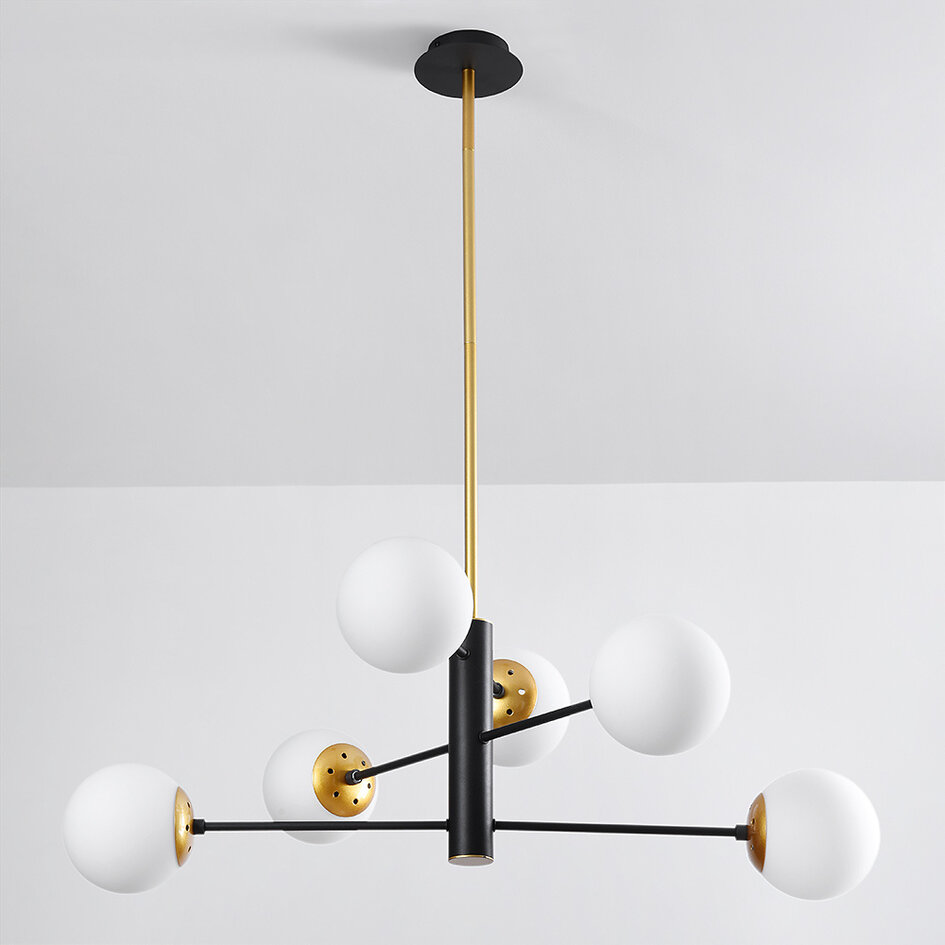 Designad pendellampa Damian med sex lampor och glaskulor