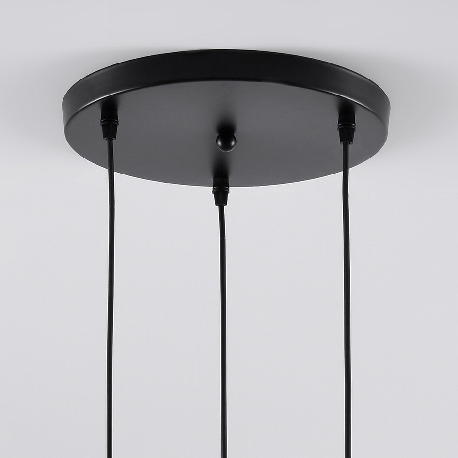 Pendellampa Amelia med tre lampor - räfflat glas