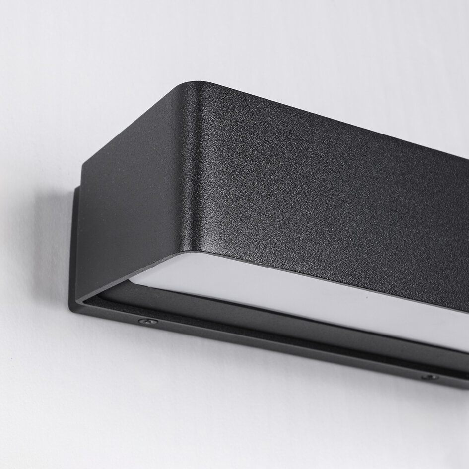 Utomhusvägglampa Midas - svart med integrerad LED