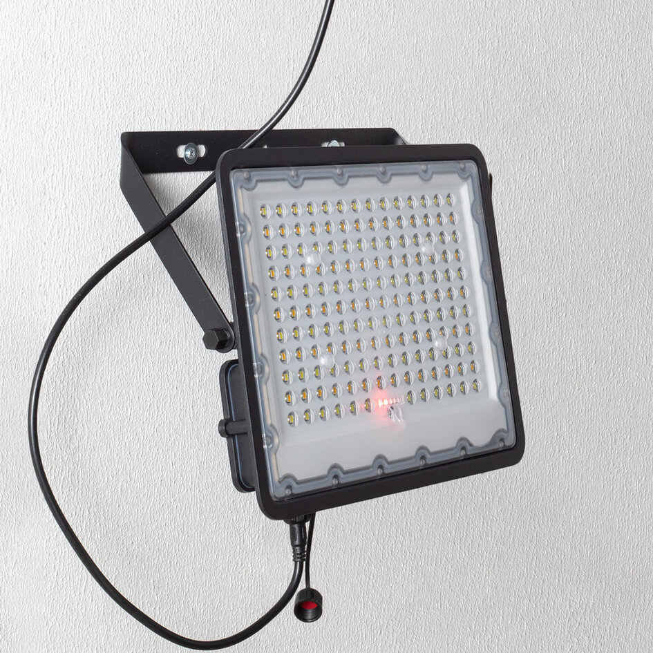 Svart solcellsvägglampa för utomhusbruk Rafail med sensor - 200W