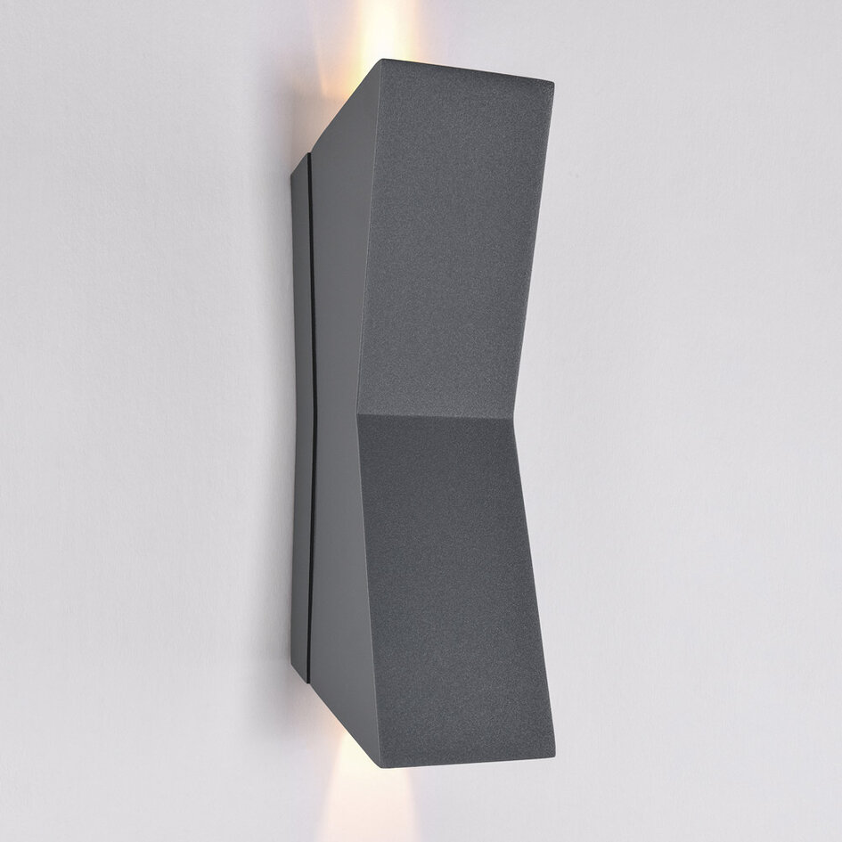 Utomhusvägglampa Aron - med integrerad LED