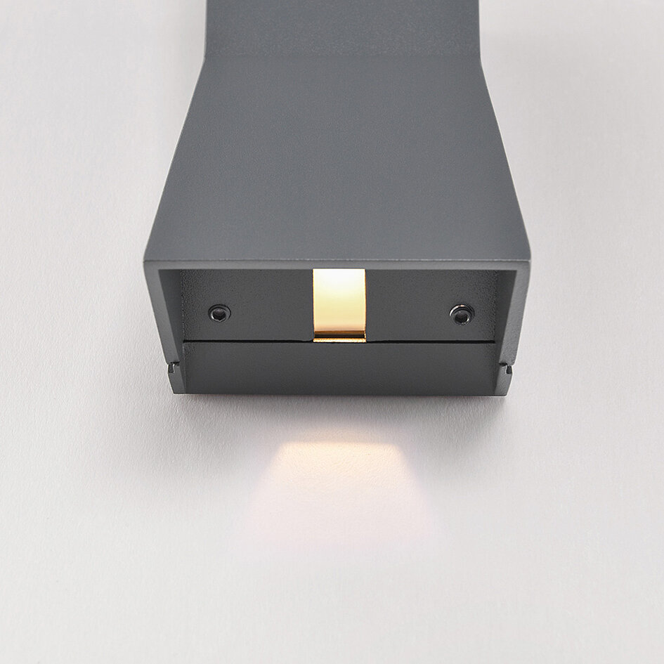 Utomhusvägglampa Aron - med integrerad LED