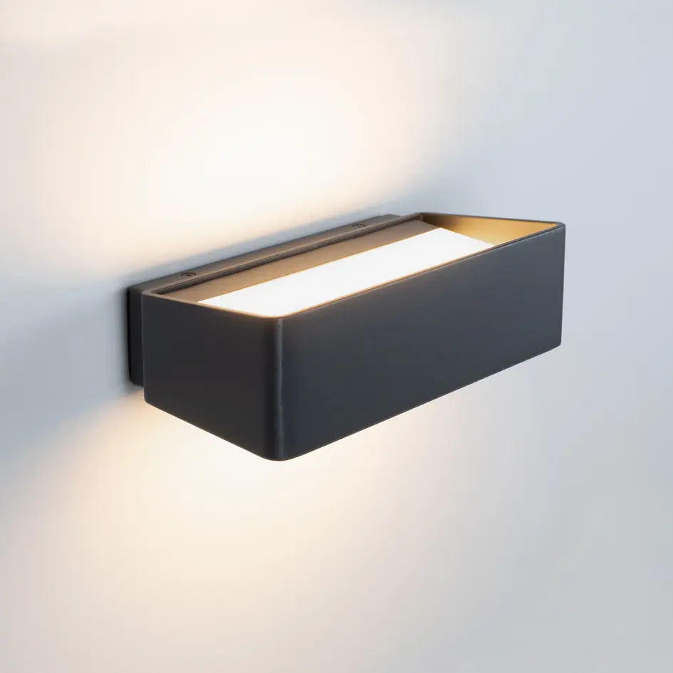 Utomhusvägglampa Josh - med integrerad LED