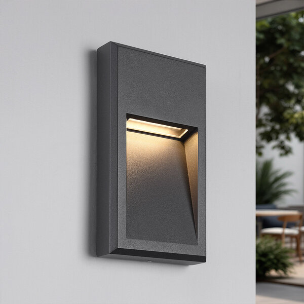 Utomhusvägglampa Pierre - med integrerad LED