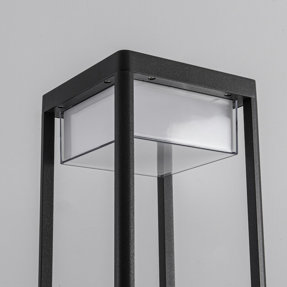 Stående utomhuslampa Charles - 180 cm antracit med integrerad LED
