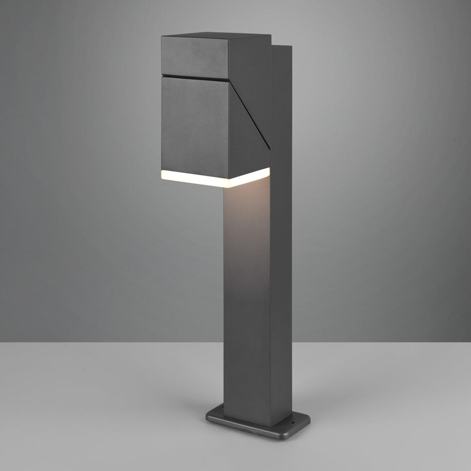 Stående utomhuslampa Elpida med vinkelbar spotlight - antracit med integrerad LED