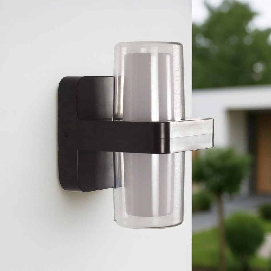 Utomhusvägglampa Diona med två lampor - svart med integrerad LED