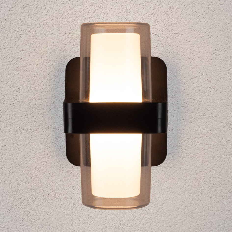 Utomhusvägglampa Diona med två lampor - svart med integrerad LED