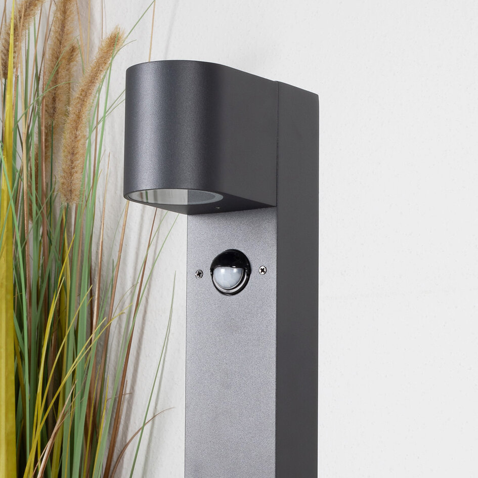 Stående utomhuslampa Simone med sensor - 50 cm antracit