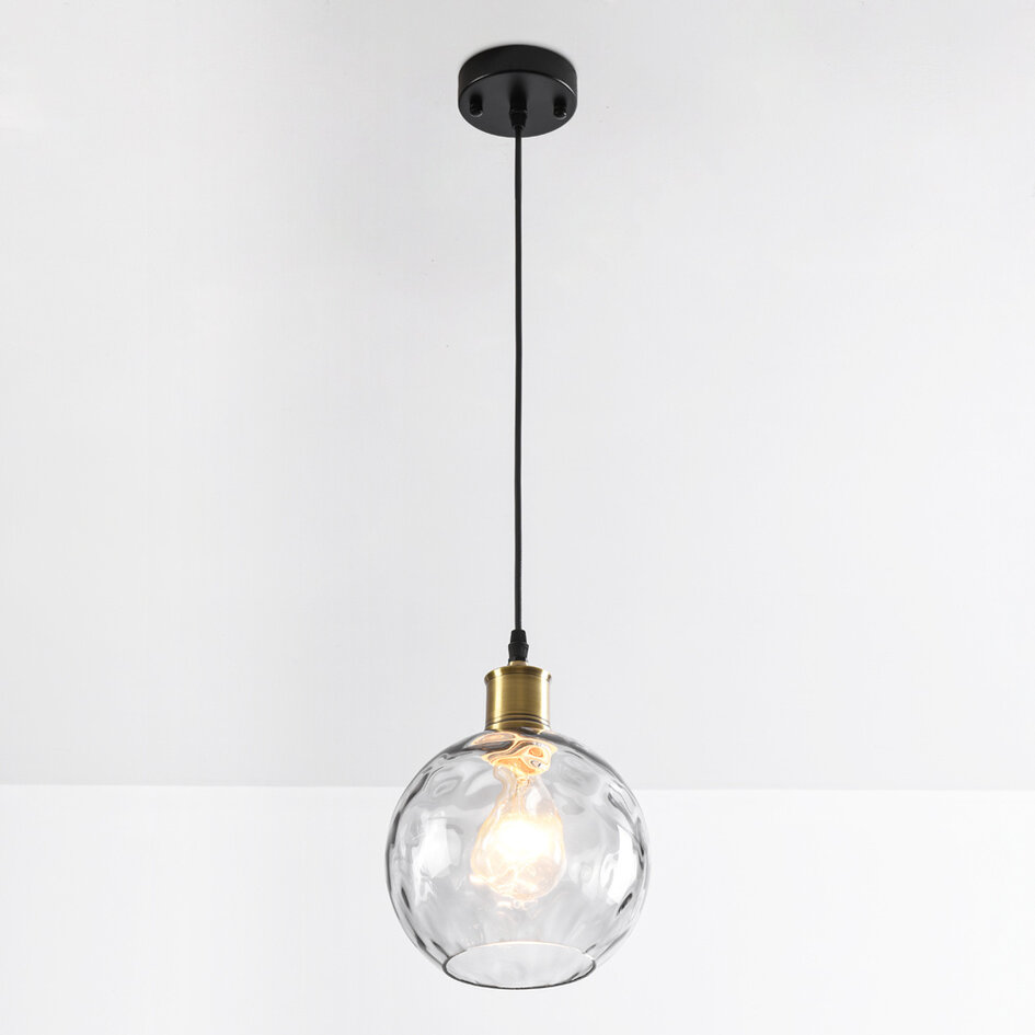 Pendellampa Lotte med glas och kupad detalj
