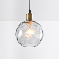 Pendellampa Lotte med glas och kupad detalj
