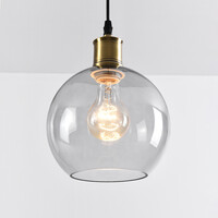 Pendellampa Livia med en lampa