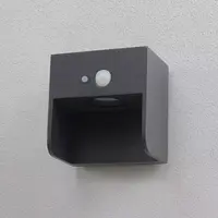 Solcellsvägglampa för utomhusbruk med sensor Camila