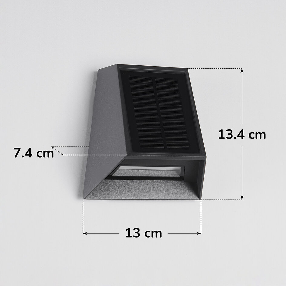 Solcellsvägglampa för utomhusbruk med sensor Sonia