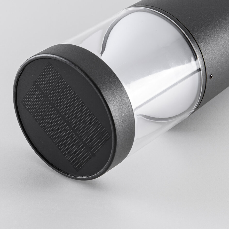 Solcellsdriven stående utomhuslampa Ceria