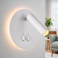 Rund vägglampa Lenae med vridbar spotlight och belyst väggplatta