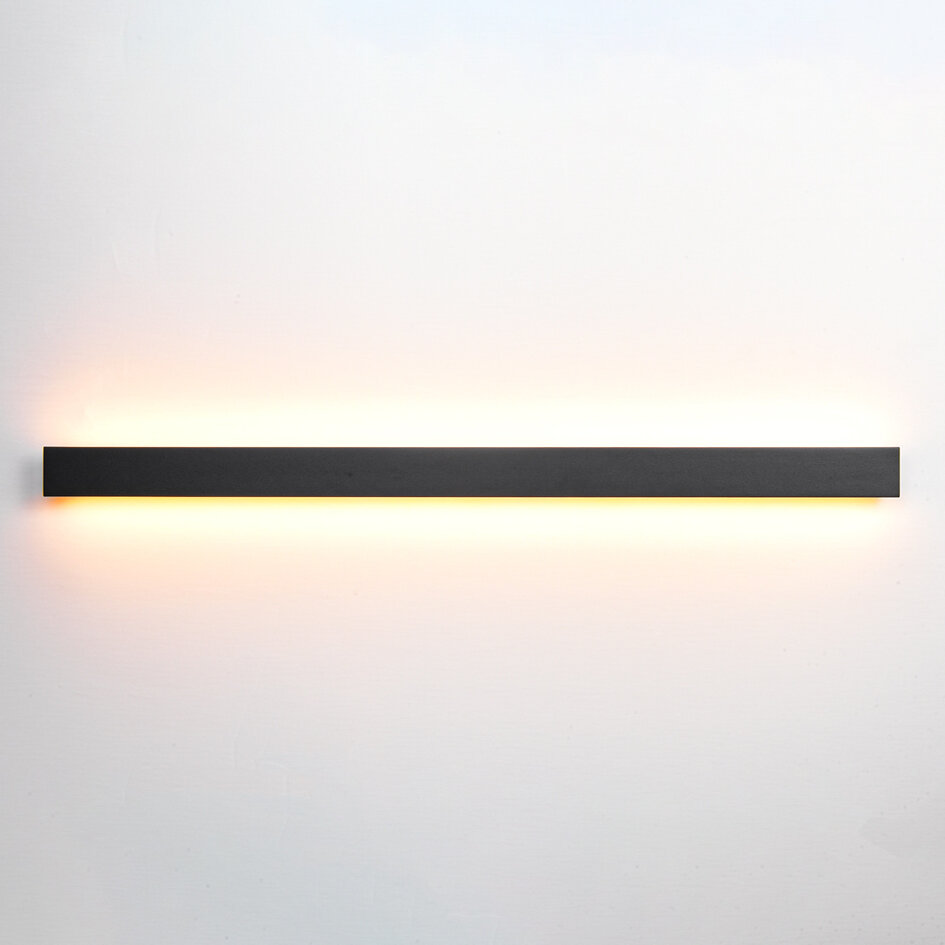 Minimalistisk utomhusvägglampa Erla - svart med integrerad LED