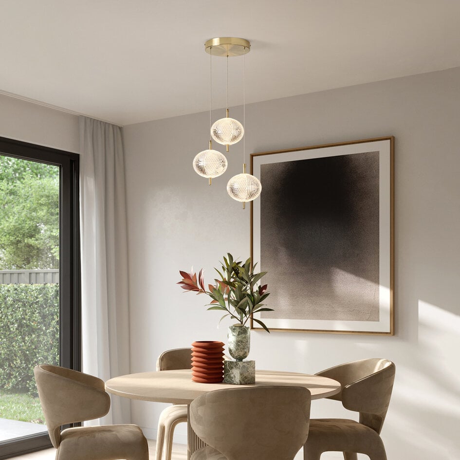 Pendellampa Hopea med tre lampor och 3-stegs dimbar LED - guld