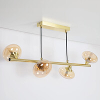 Pendellampa Soikea med fyra lampor - guld med amberfärgade glaskulor