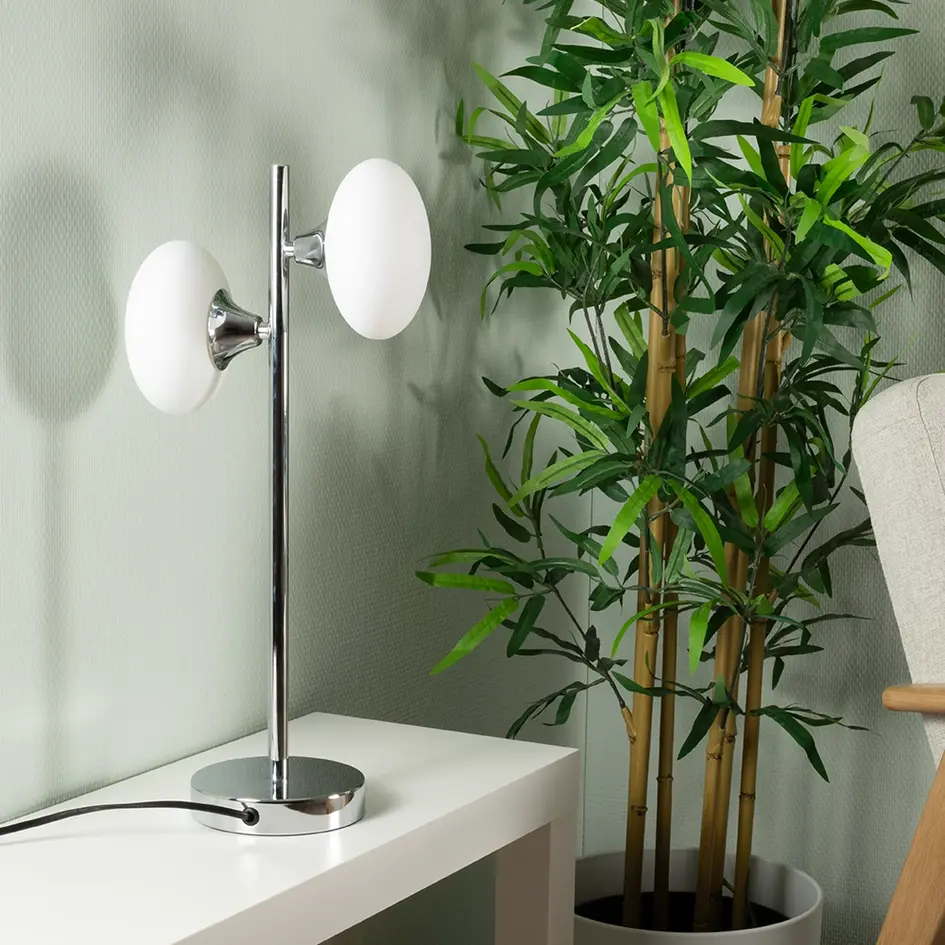 Bordslampa med mjölkglas, 2-ljus - Kroom