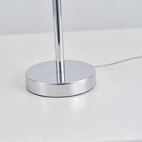 Bordslampa Kroom med två lampor och mjölkglas