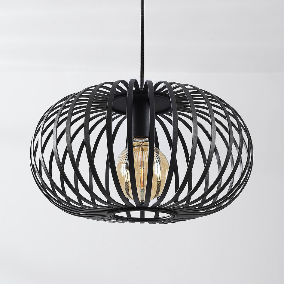 Pendellampa Sole med öppen design - svart