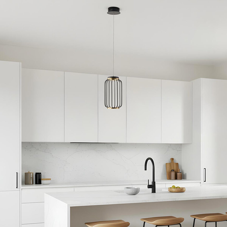 Pendellampa Puri med integrerad LED - svart och guld