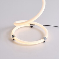 Golvlampa Viver med spiralform och integrerad LED - dimbar