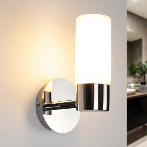 Modern badrumsvägglampa Vidrio i krom, IP44