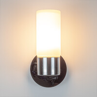 Modern badrumsvägglampa Vidrio i krom, IP44