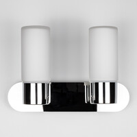 Modern badrumsvägglampa Estera med krom, IP44