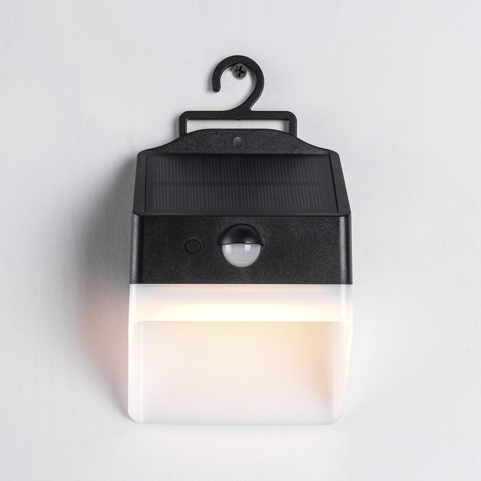 Solcellsdriven utomhuslampa med sensor - Fletch